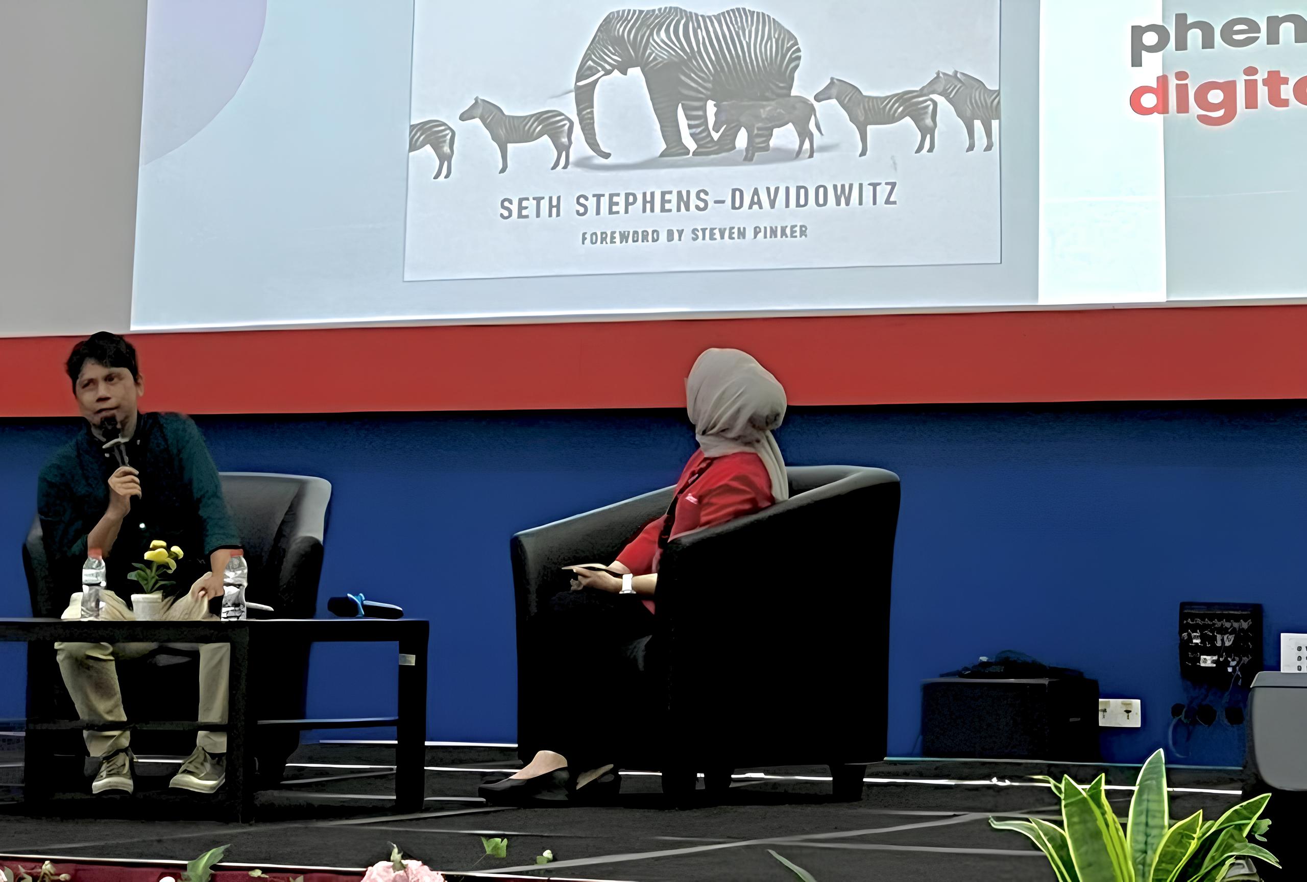 Prodi Ilmu Komunikasi Gelar Seminar Search is Behaviour untuk Perdalam Pemahaman SEO